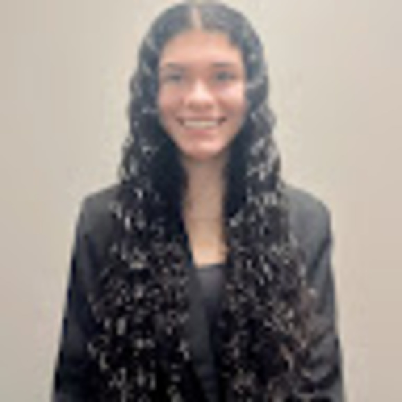 Meet your Posher, Michelle - Picture 1 of 1